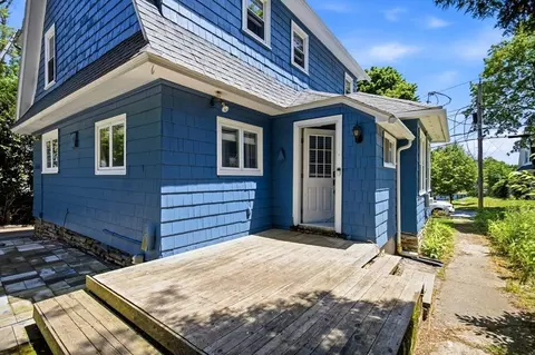 Exterior - 52 Eagle Rd, Worcester, MA 01605 photo 6 of 10