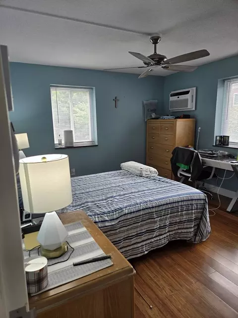 Bedroom - 31 Hamlin Ln #B24, Needham, MA 02492 photo 6 of 8
