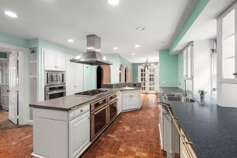 Kitchen - 43 Monadnock Rd, Wellesley, MA 02481 photo 1 of 4