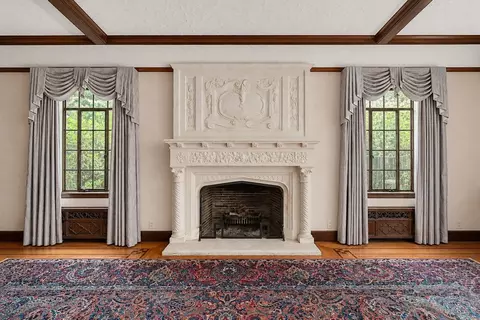 Living - 43 Monadnock Rd, Wellesley, MA 02481 photo 1 of 7