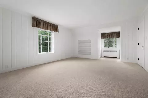 Bedroom - 43 Monadnock Rd, Wellesley, MA 02481 photo 8 of 9