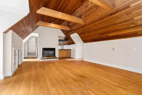 Living - 43 Monadnock Rd, Wellesley, MA 02481 photo 7 of 7