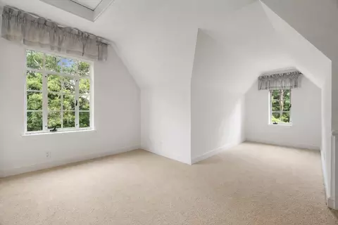 Bedroom - 43 Monadnock Rd, Wellesley, MA 02481 photo 9 of 9