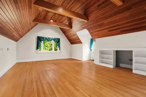 Bedroom - 43 Monadnock Rd, Wellesley, MA 02481 photo 5 of 9