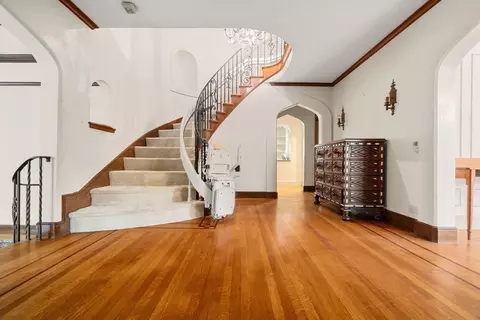 Entry Way - 43 Monadnock Rd, Wellesley, MA 02481 photo 1 of 1