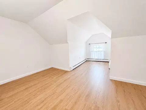 Bedroom - 15 May St, Worcester, MA 01610 photo 5 of 5