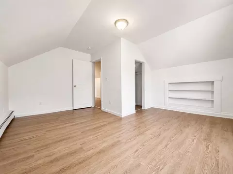 Bedroom - 15 May St, Worcester, MA 01610 photo 3 of 5