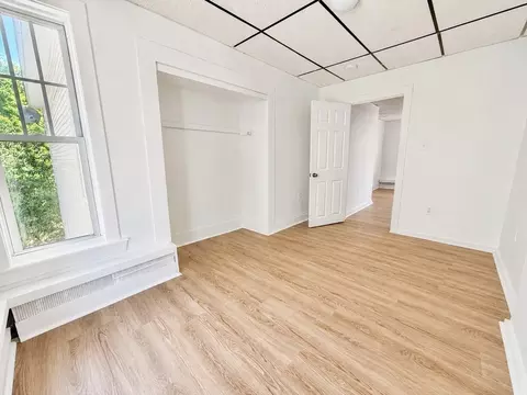 Bedroom - 15 May St, Worcester, MA 01610 photo 1 of 5