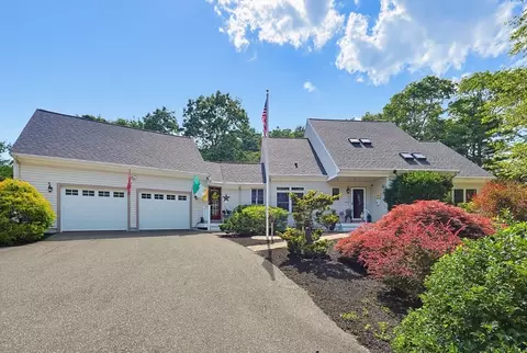 119 North St, Mattapoisett, MA 02739