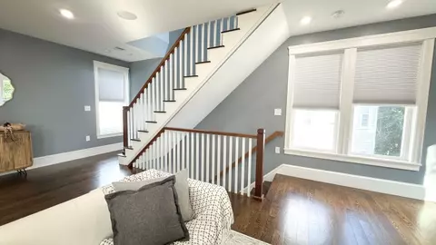 Entry Way - 4 High St Ter #2, Everett, MA 02149 photo 6 of 6