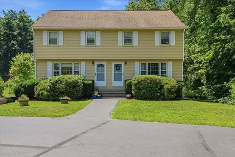 30 Bartlett St #30, Northborough, MA 01532