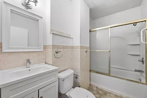 Bath - 18 Keith St, Springfield, MA 01108 photo 3 of 3