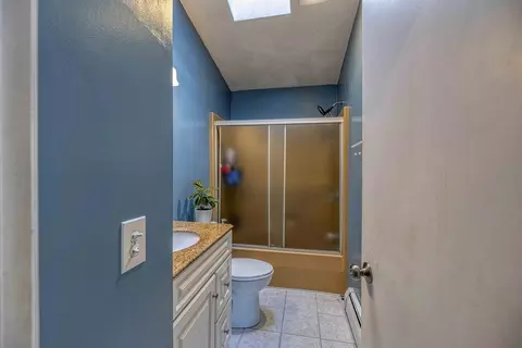 721 Cambridge St #B, Fall River, MA 02721 photo 11