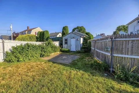 721 Cambridge St #B, Fall River, MA 02721 photo 18