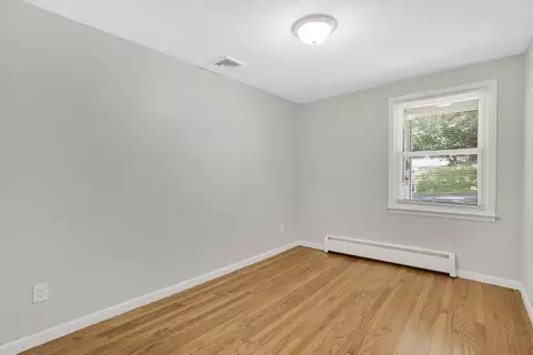 Bedroom - 85 Bircham St, Springfield, MA 01104 photo 5 of 7