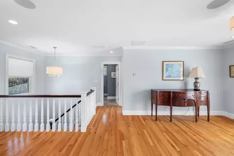 Entry Way - 89 Gale Rd, Swampscott, MA 01907 photo 6 of 7