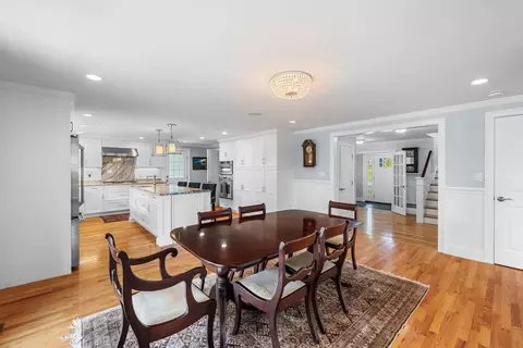 Dining - 89 Gale Rd, Swampscott, MA 01907 photo 2 of 2