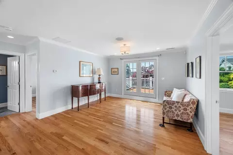 Entry Way - 89 Gale Rd, Swampscott, MA 01907 photo 7 of 7