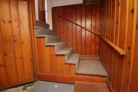 Entry Way - 116 Main St, Saugus, MA 01906 photo 2 of 2