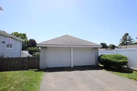 Exterior - 116 Main St, Saugus, MA 01906 photo 3 of 9