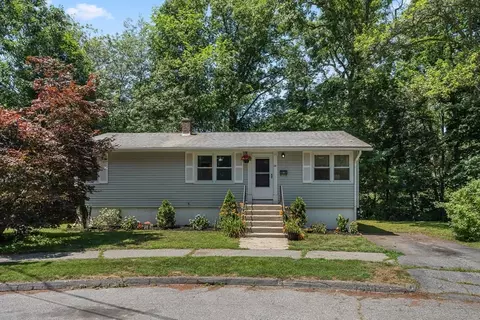 Exterior - 28 Greybert Ln, Worcester, MA 01602 photo 3 of 8