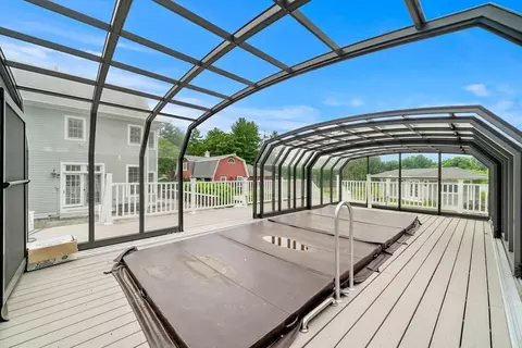 Exterior - 140 High St, Dunstable, MA 01827 photo 3 of 9