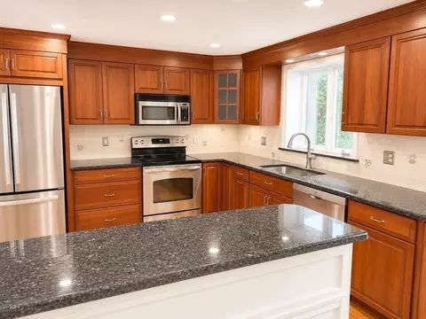 22 Harvest Ln, Hingham, MA 02043 photo 6