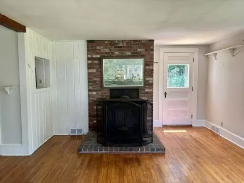11 Blain St, Acushnet, MA 02743 photo 8