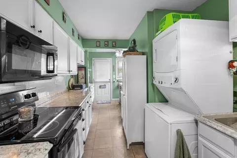 75 Outer Dr #75, Chicopee, MA 01022 photo 15