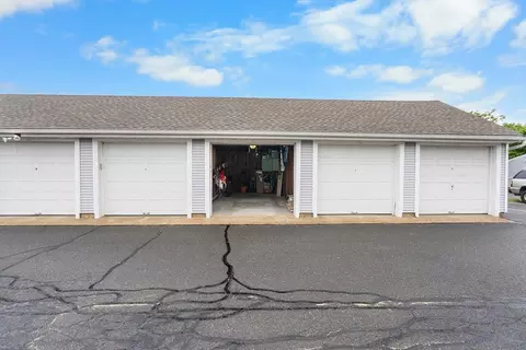 75 Outer Dr #75, Chicopee, MA 01022 photo 26