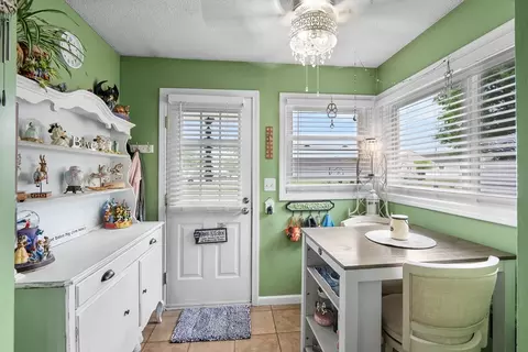 75 Outer Dr #75, Chicopee, MA 01022 photo 17