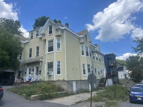 77-79 Beach St, Haverhill, MA 01832