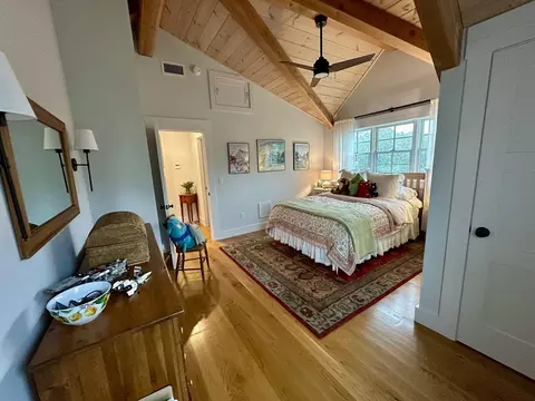 Bedroom - 96 Hammett Ln, Chilmark, MA 02535 photo 4 of 4
