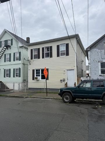 69 Delano St, New Bedford, MA 02744