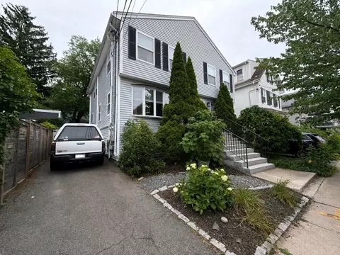 35 Iriving St #B, Somerville, MA 02144