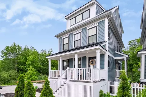 8 Colby Farm Ln #C, Newburyport, MA 01950