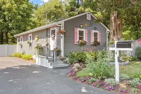4 Cole St, Kingston, MA 02364