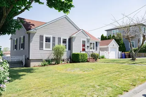 222 Walter St, Fall River, MA 02724 photo 2