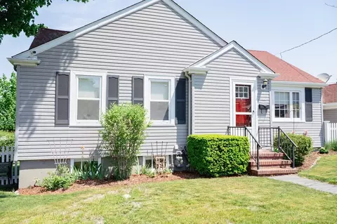 222 Walter St, Fall River, MA 02724 photo 3