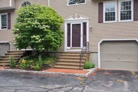 Exterior - 4 Herbert Dr #B, Sutton, MA 01590 photo 2 of 7