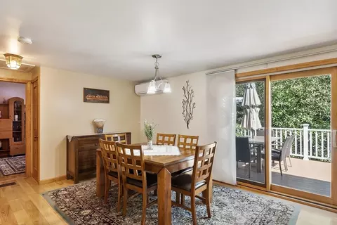 Dining - 8 Pershing St, Worcester, MA 01606 photo 1 of 3