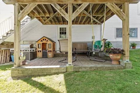 Exterior - 8 Pershing St, Worcester, MA 01606 photo 5 of 6