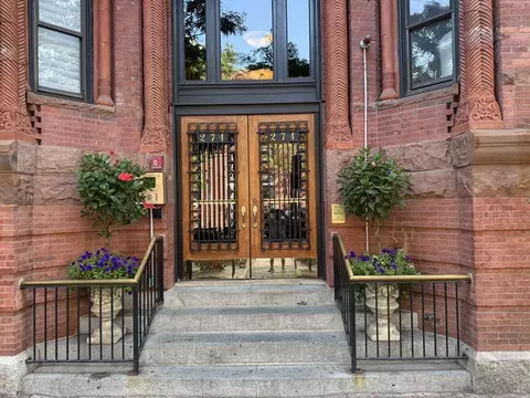 271 Dartmouth St #2F, Boston, MA 02116