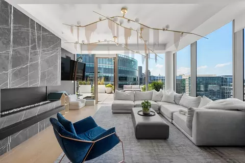 133 Seaport Blvd #2202, Boston, MA 02210