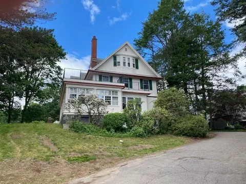 56 Vinton St #2, Melrose, MA 02176