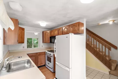 Kitchen - 9 Deer Path #1, Maynard, MA 01754 photo 1 of 3