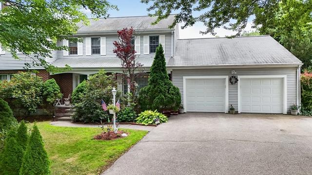 16 Hill St, Shrewsbury, MA 01545