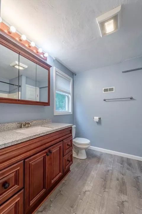 110 Glendale St, Worcester, MA 01602 photo 35