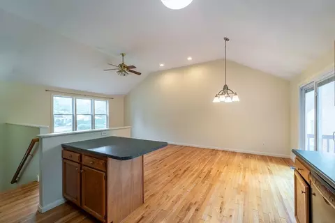 110 Glendale St, Worcester, MA 01602 photo 19