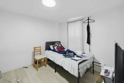 Bedroom - 54 Shelby St, Worcester, MA 01605 photo 1 of 8